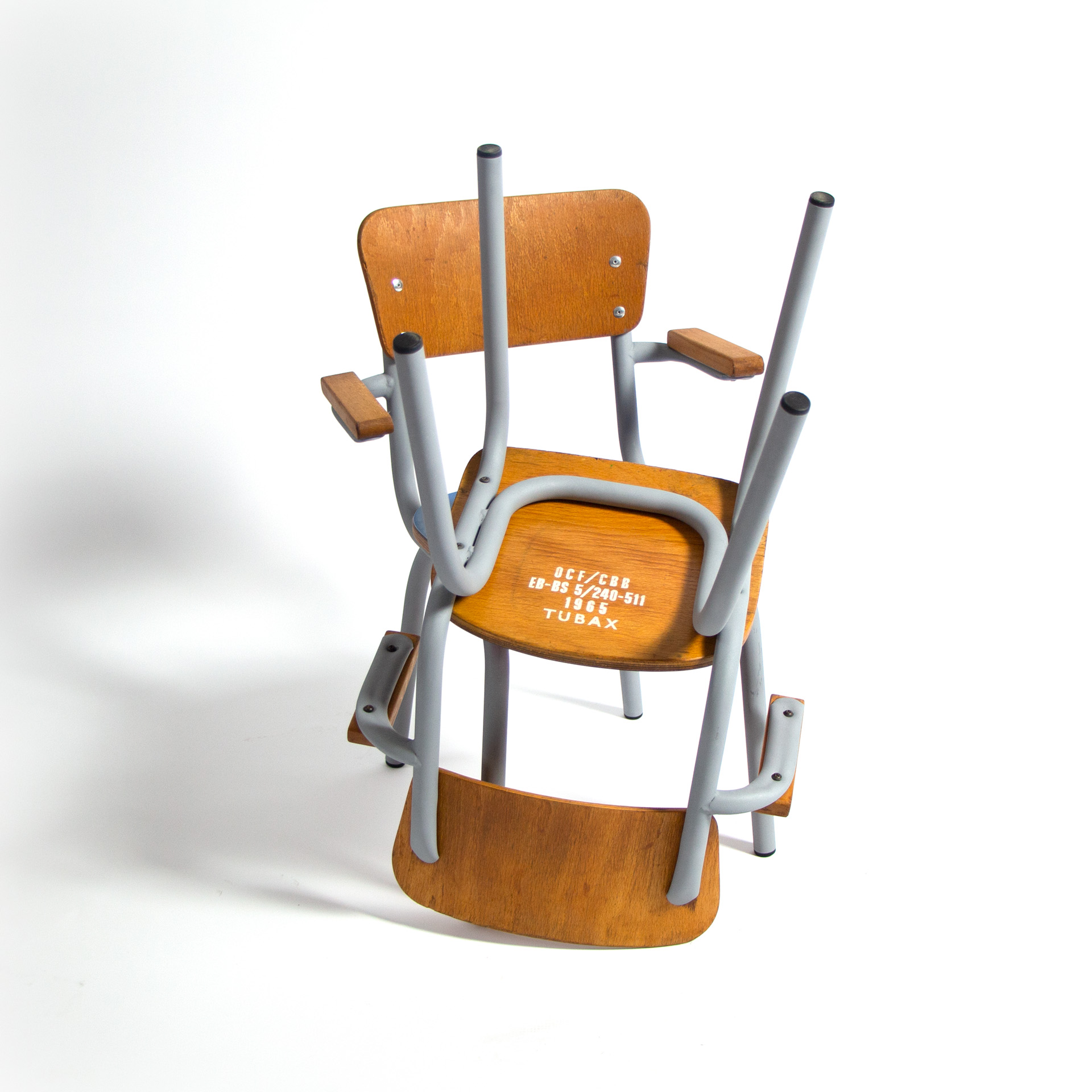 2 Tubax kleuter stoelen